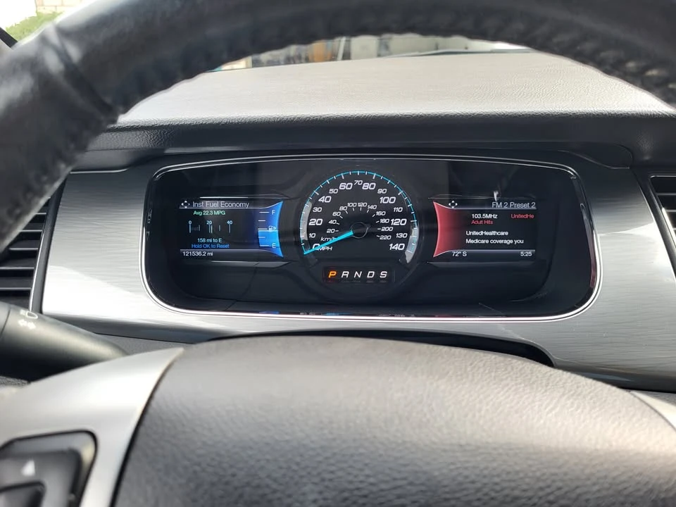 2015 Ford Taurus 6th Gen - Image 11 of 12