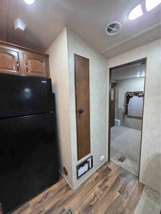 2015 Forest River - Image 20 of 21