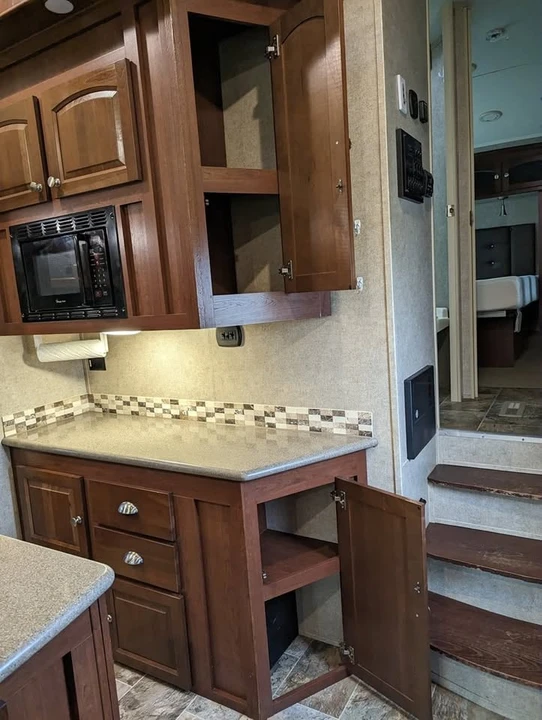 2015 Forest River - Image 13 of 20