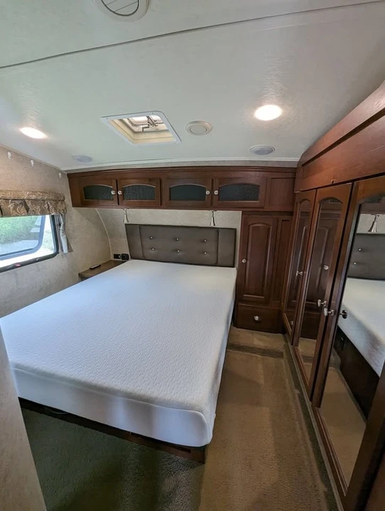 2015 Forest River - Image 19 of 20