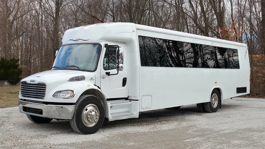 2015 Freightliner - Image 12 of 16
