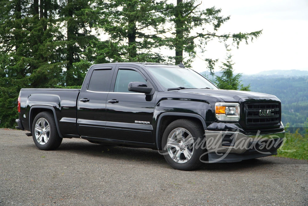 2015 GMC Sierra 4th Gen - Image 10 of 29