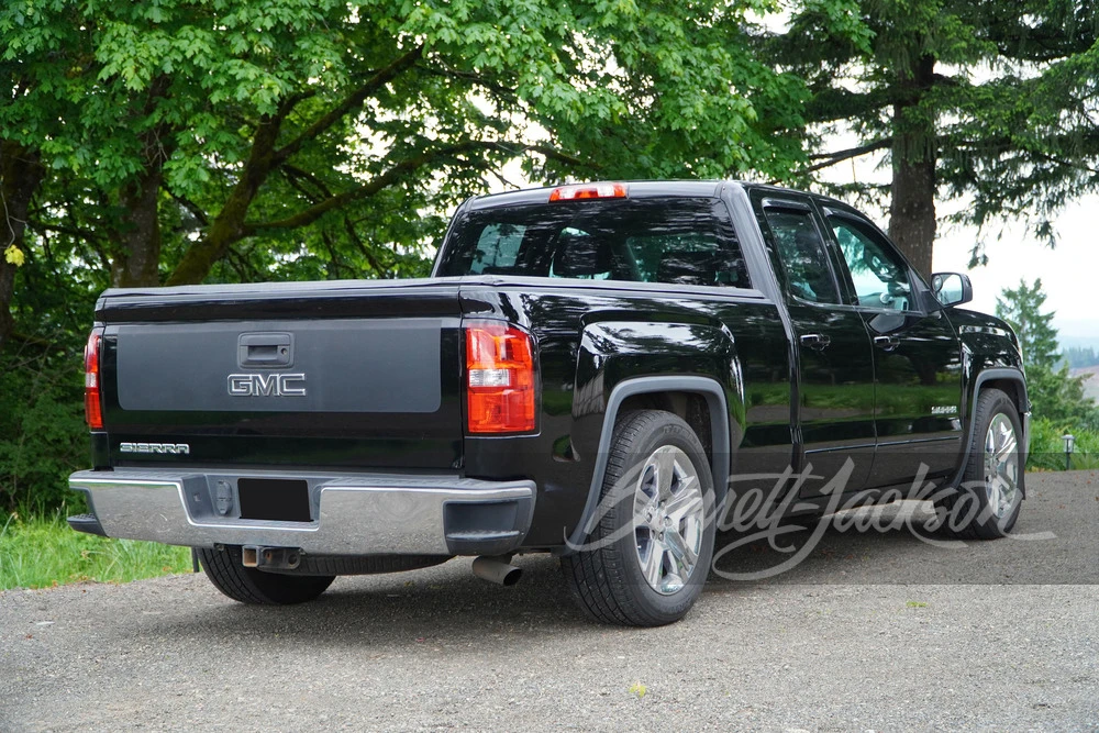 2015 GMC Sierra 4th Gen - Image 19 of 29