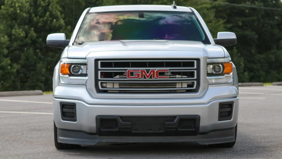 2015 GMC Sierra 4th Gen - Image 2 of 31