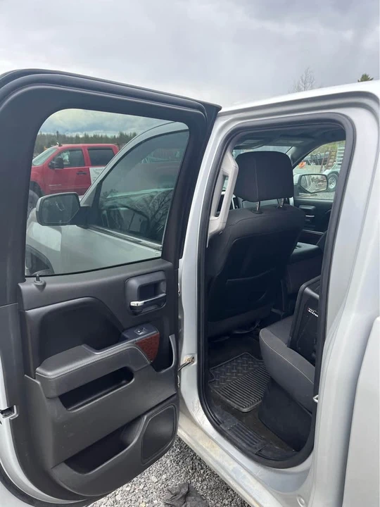 2015 GMC Sierra 4th Gen - Image 5 of 8