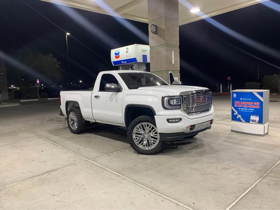 2015 GMC Sierra 4th Gen - Image 5 of 6