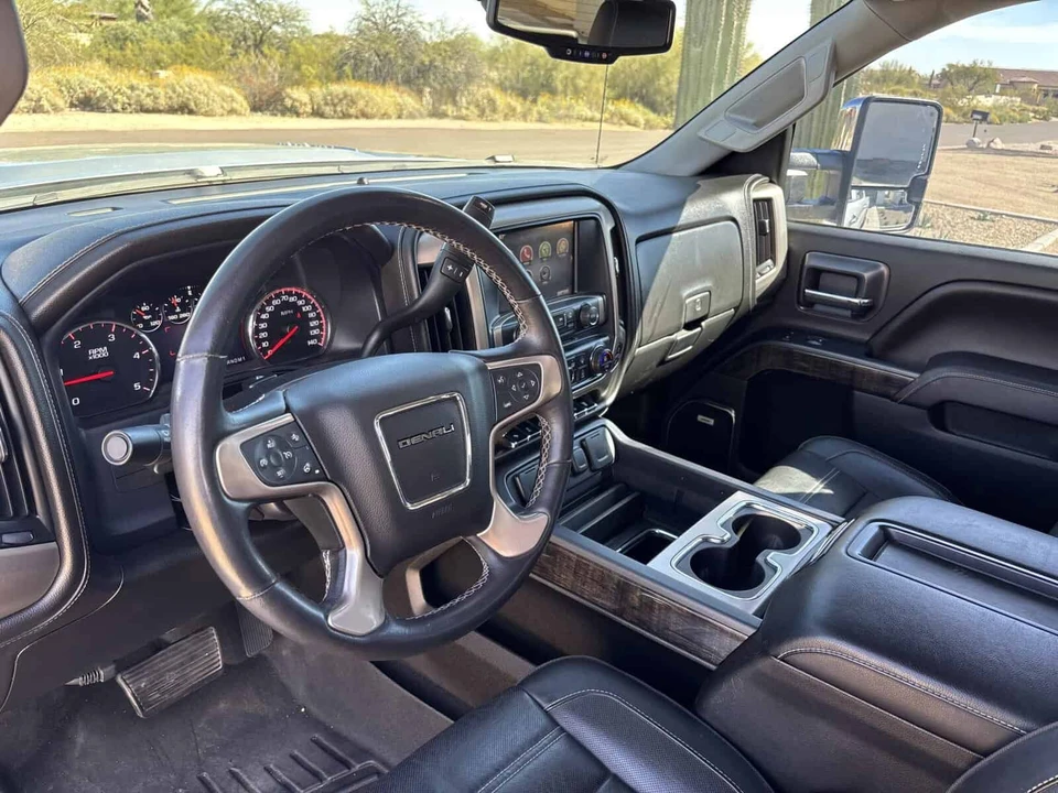 2015 GMC Sierra Heavy Duty 4th Gen - Image 6 of 10