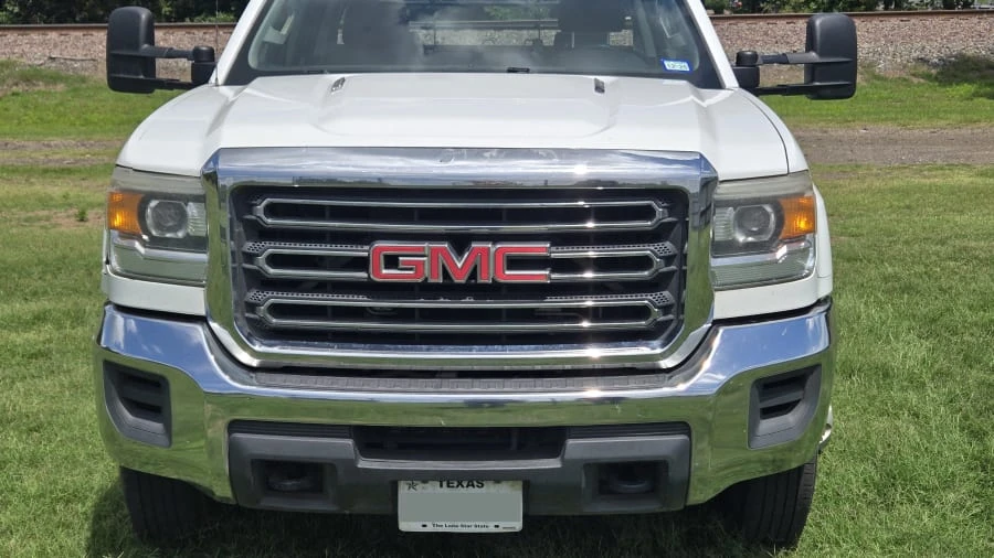2015 GMC Sierra Heavy Duty 4th Gen - Image 4 of 17