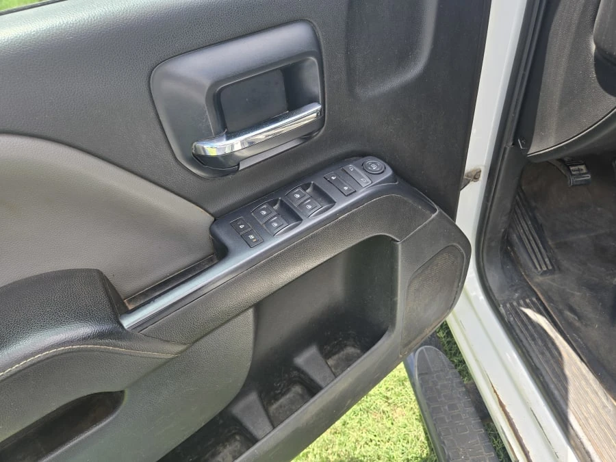 2015 GMC Sierra Heavy Duty 4th Gen - Image 13 of 17