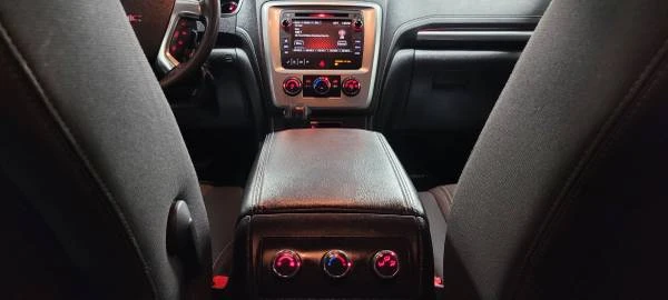 2015 GMC Acadia - Image 15 of 21