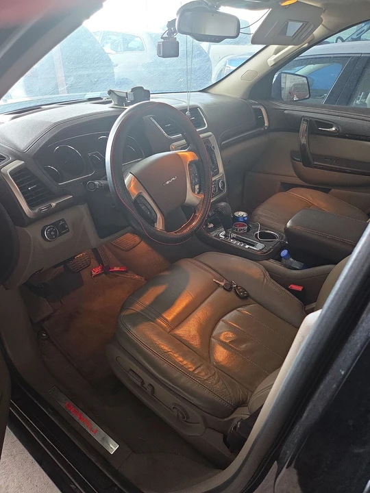 2015 GMC Acadia - Image 7 of 9