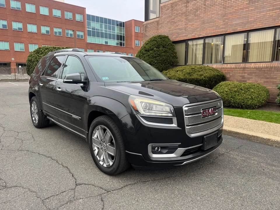 2015 GMC Acadia - Image 2 of 19