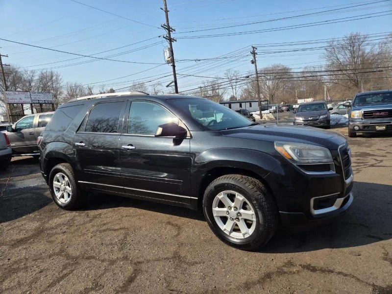 2015 GMC Acadia - Image 9 of 12