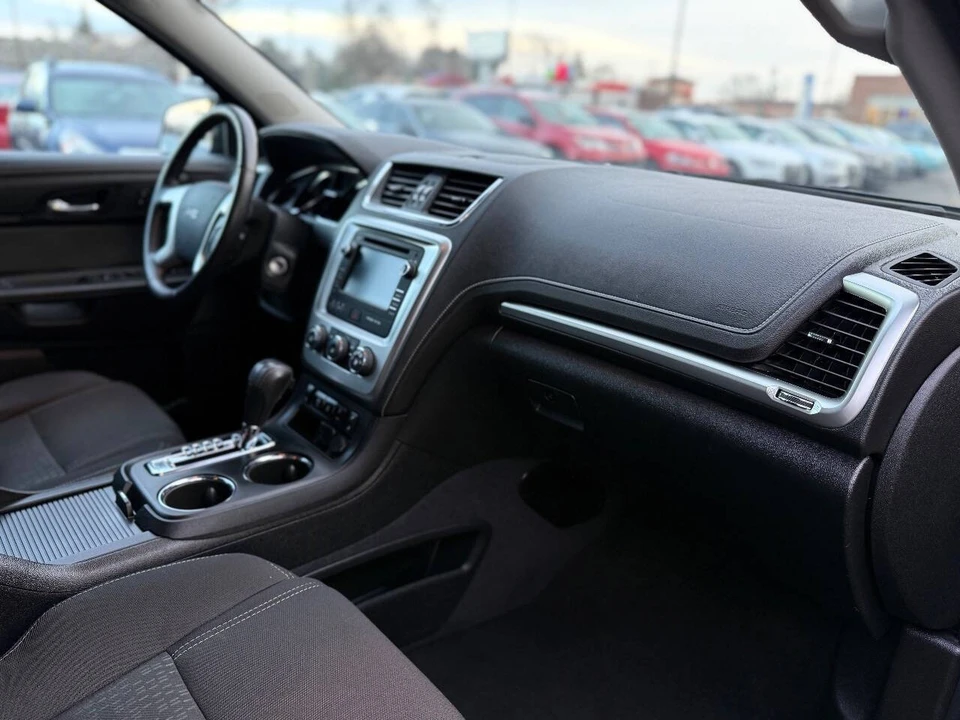 2015 GMC Acadia - Image 19 of 21
