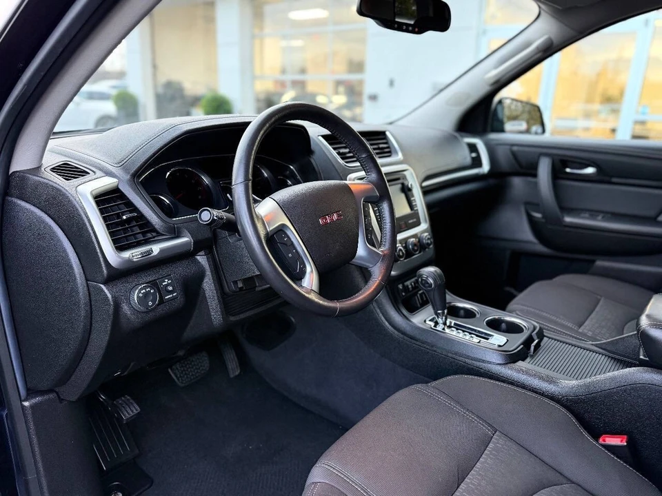 2015 GMC Acadia - Image 10 of 21