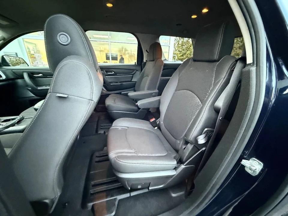 2015 GMC Acadia - Image 14 of 21