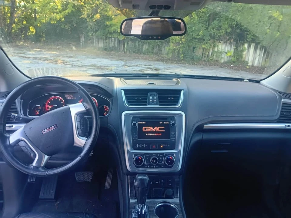 2015 GMC Acadia - Image 2 of 12