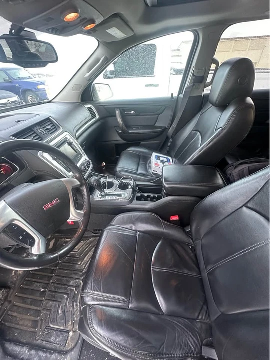2015 GMC Acadia - Image 3 of 10