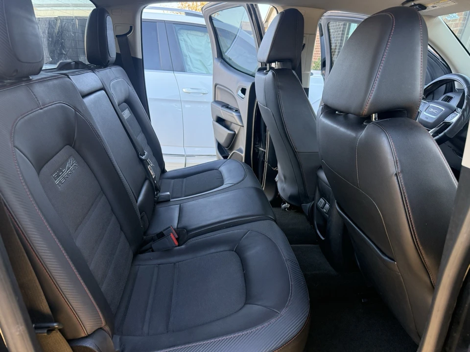 2015 GMC Canyon 2nd Gen - Image 11 of 13