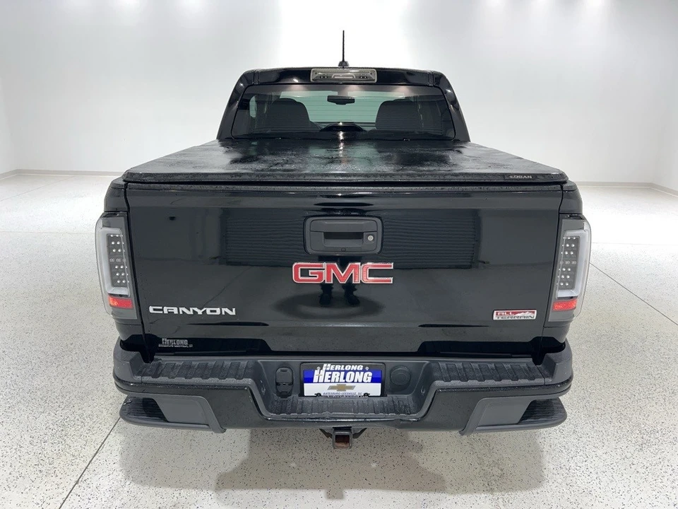 2015 GMC Canyon 2nd Gen - Image 4 of 21
