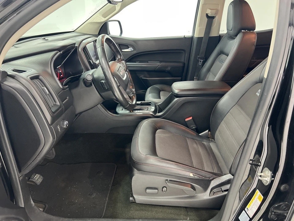 2015 GMC Canyon 2nd Gen - Image 16 of 21