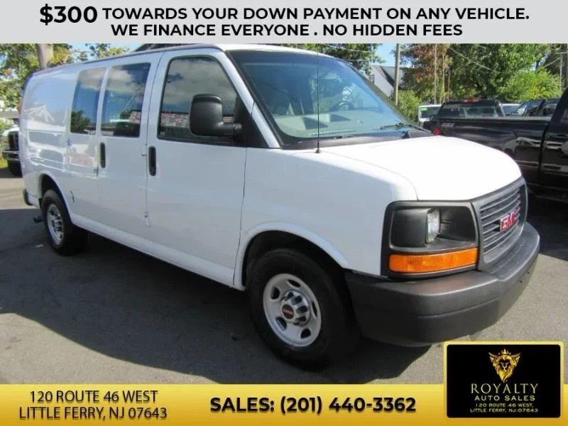 2015 GMC Savana - Image 6 of 12