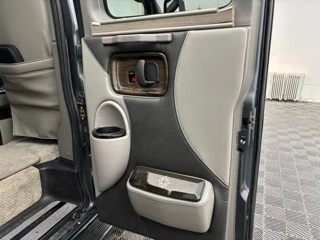 2015 GMC Savana - Image 8 of 21