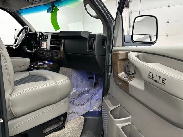 2015 GMC Savana - Image 21 of 21