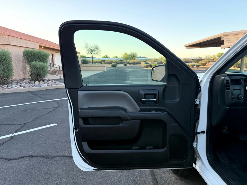 2015 GMC Sierra 4th Gen - Image 11 of 21