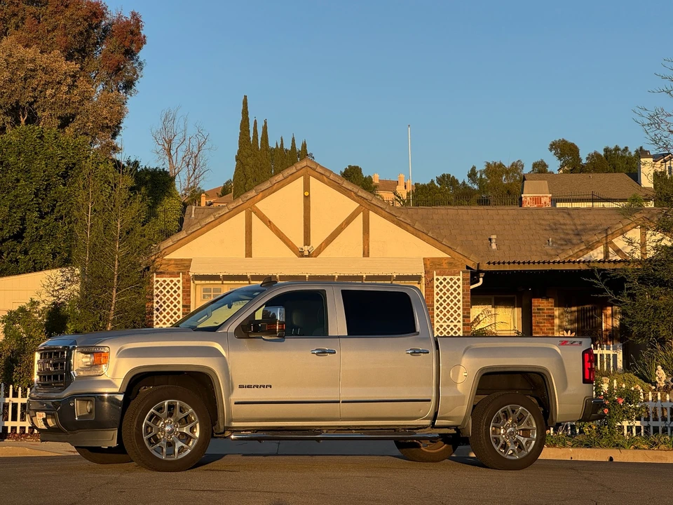 2015 GMC Sierra 4th Gen - Image 4 of 21