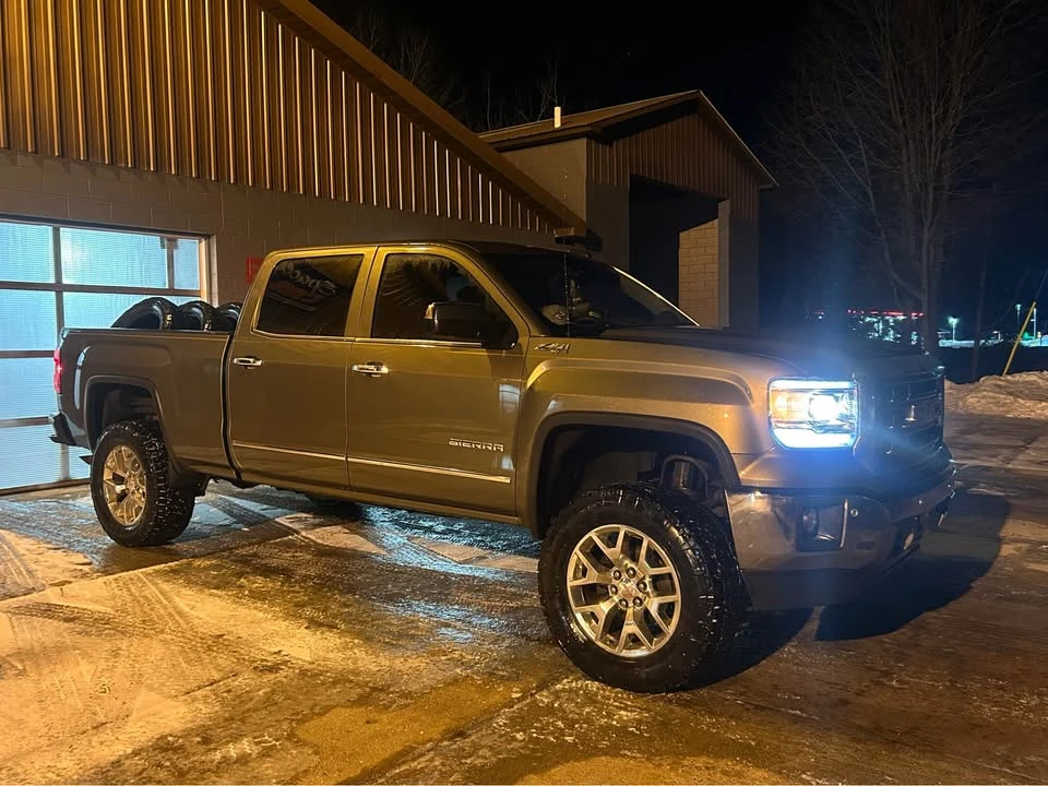 2015 GMC Sierra 4th Gen - Image 3 of 13
