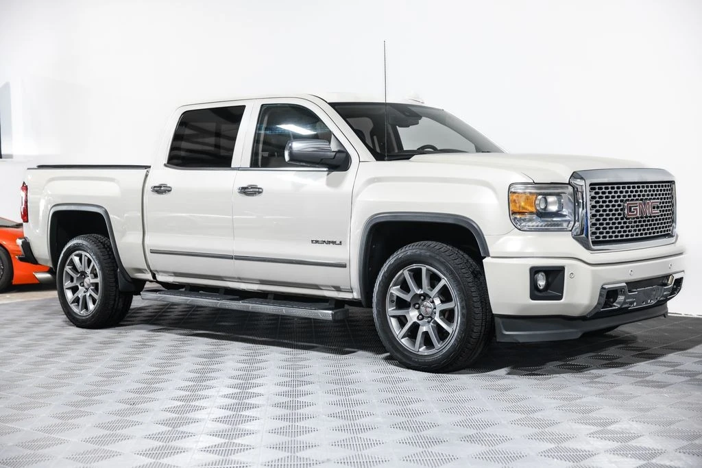 2015 GMC Sierra 4th Gen - Image 4 of 12