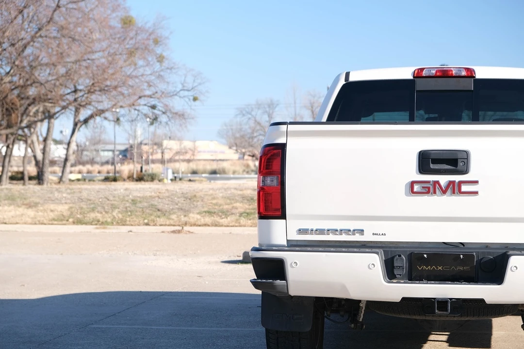 2015 GMC Sierra 4th Gen - Image 10 of 21