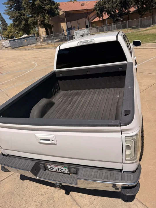 2015 GMC Sierra 4th Gen - Image 5 of 9
