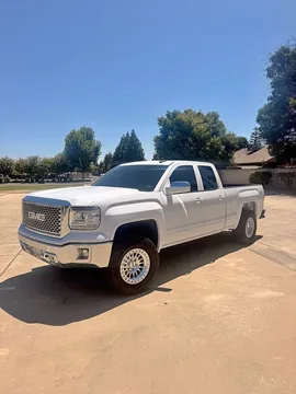 2015 GMC Sierra 1500 Double Cab SLE Pickup 4D 6 1/2 ft