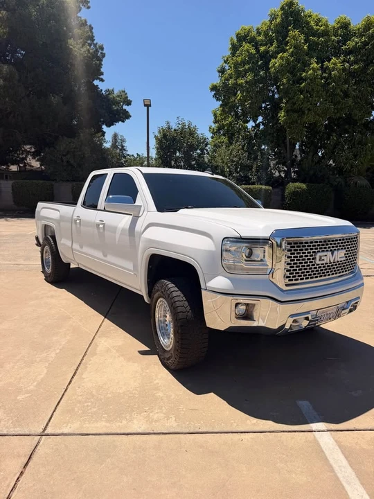 2015 GMC Sierra 4th Gen - Image 3 of 9