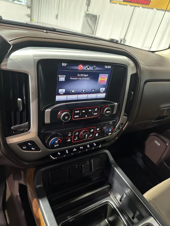 2015 GMC Sierra 4th Gen - Image 17 of 21