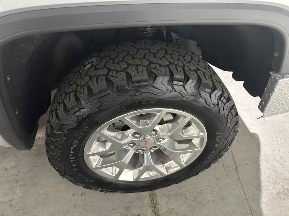 2015 GMC Sierra 4th Gen - Image 7 of 21