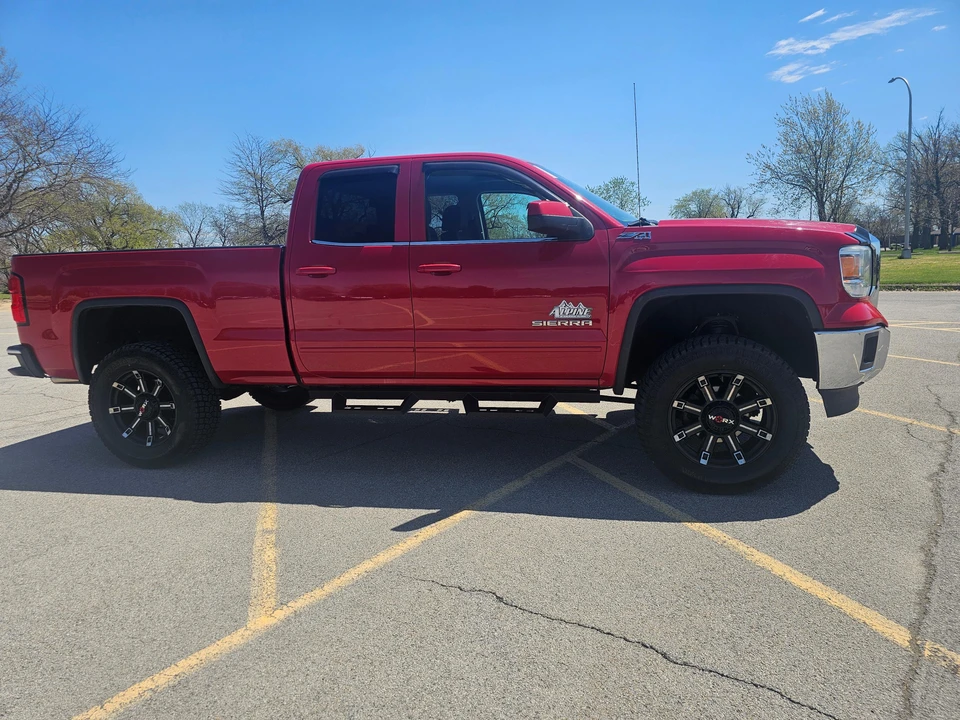 2015 GMC Sierra 3rd Gen - Image 18 of 31