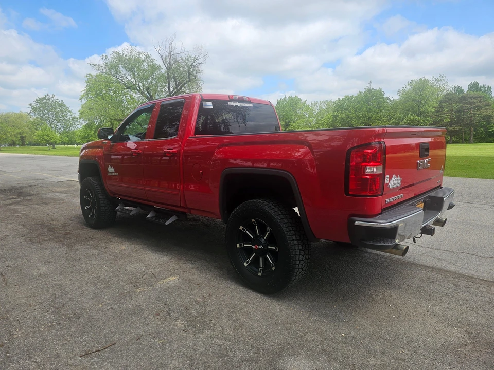 2015 GMC Sierra 3rd Gen - Image 11 of 31