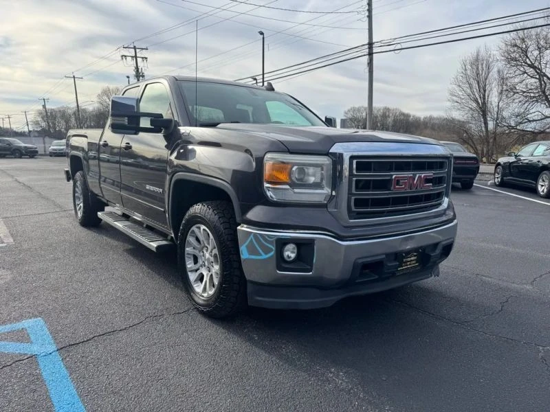 2015 GMC Sierra 4th Gen - Image 4 of 11