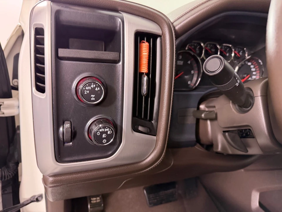 2015 GMC Sierra 4th Gen - Image 15 of 21