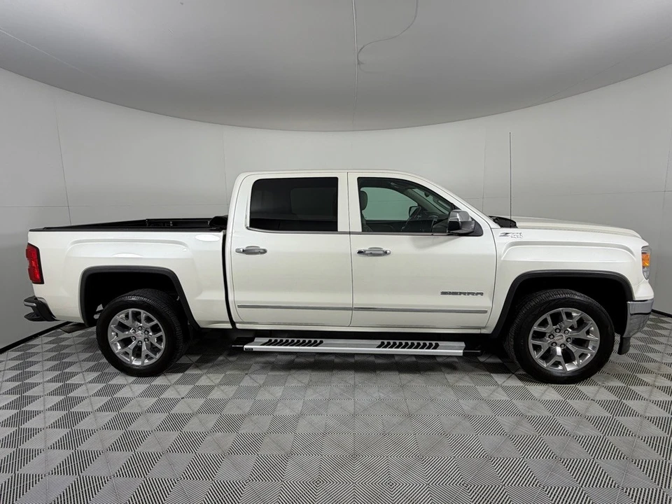 2015 GMC Sierra 4th Gen - Image 4 of 21