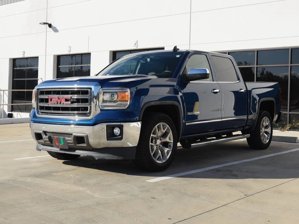 2015 GMC Sierra 4th Gen - Image 4 of 18