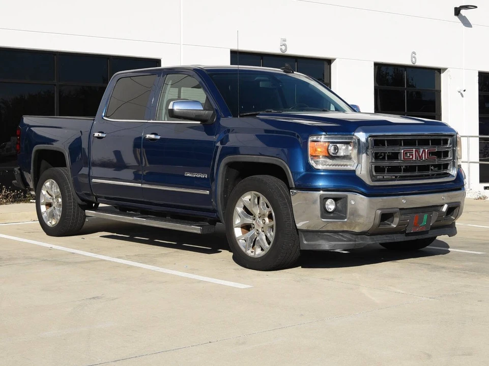 2015 GMC Sierra 4th Gen - Image 2 of 18