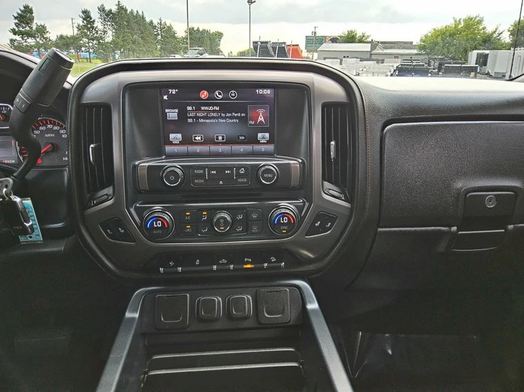 2015 GMC Sierra 4th Gen - Image 14 of 18