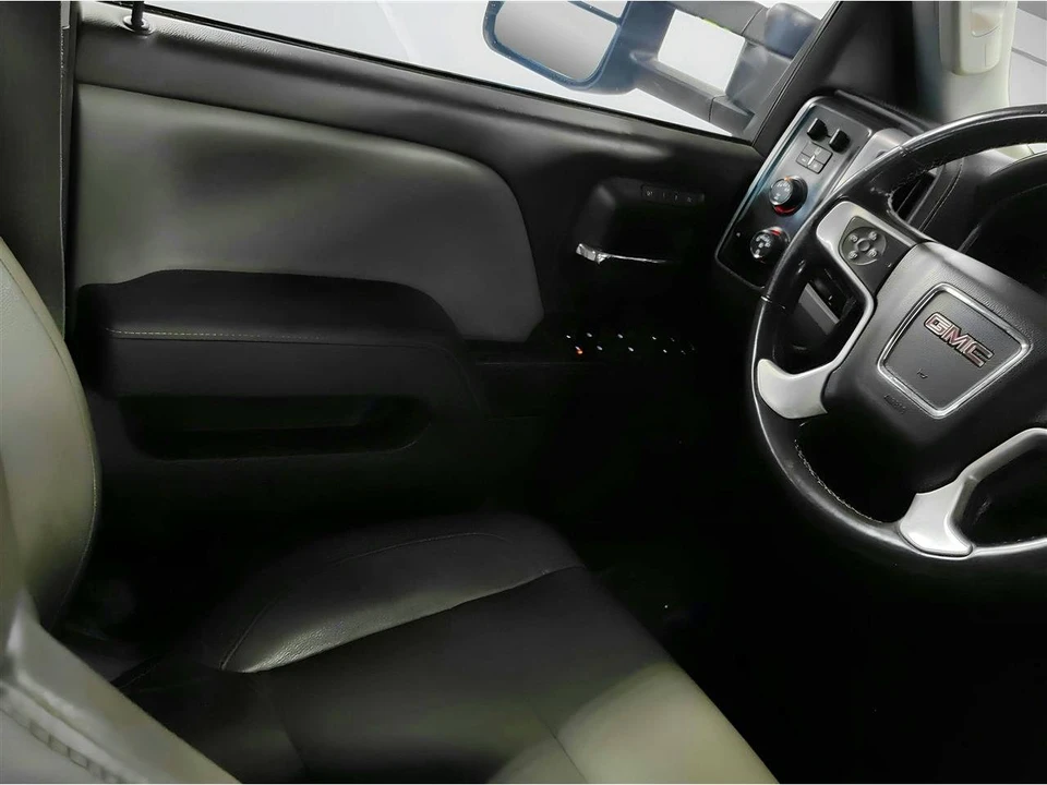 2015 GMC Sierra 4th Gen - Image 11 of 25