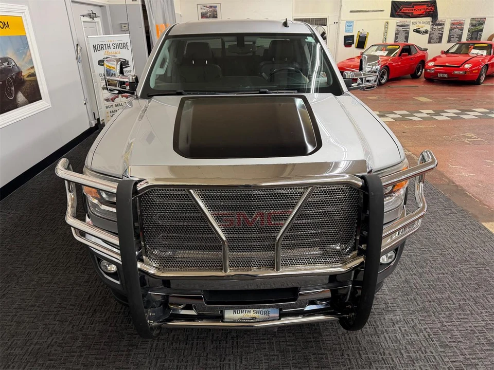 2015 GMC Sierra 4th Gen - Image 5 of 31