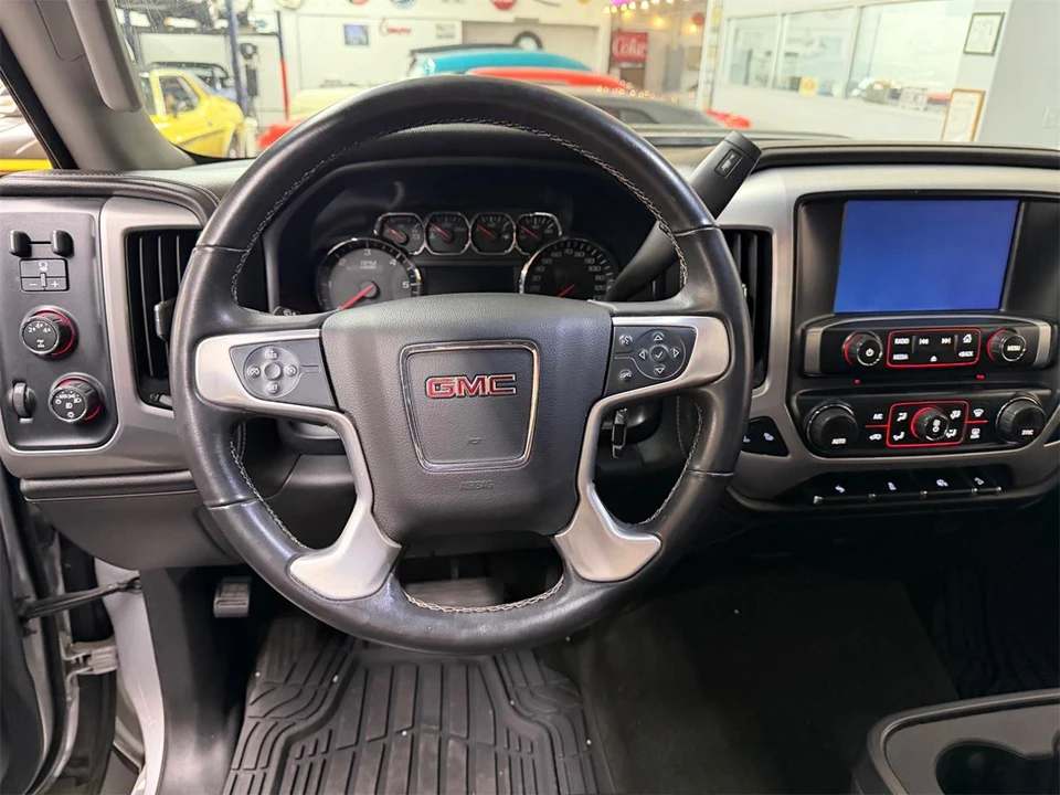 2015 GMC Sierra 4th Gen - Image 28 of 31