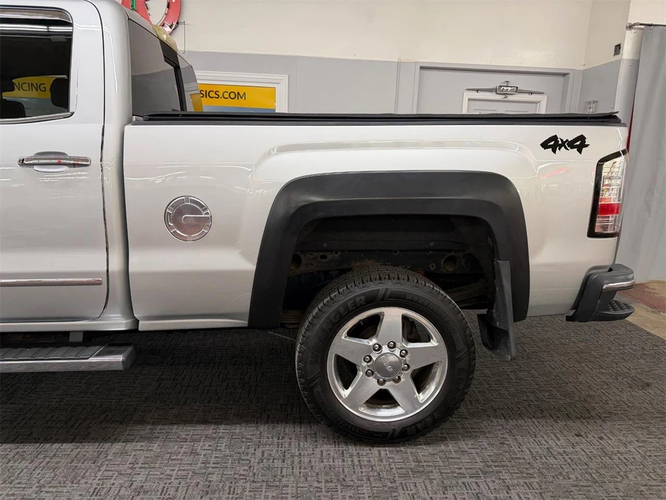 2015 GMC Sierra 4th Gen - Image 12 of 31